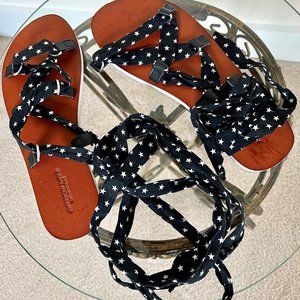 American Eagle Outfitters Fabric Lace Up Sandals - Black/White Stars - Size 7